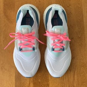 adidas Women's Ultraboost 22 Running Shoe